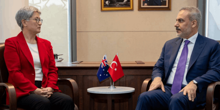 Bakan Fidan, Avustralyalı Mevkidaşıyla Görüştü