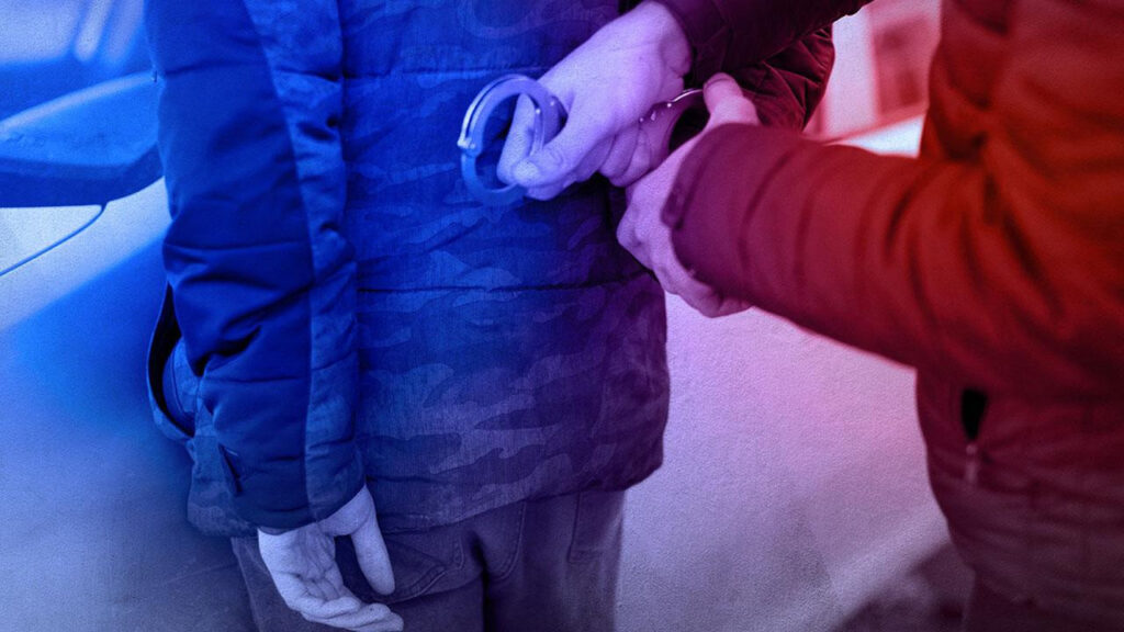 Bakan Yerlikaya Duyurdu! 6 Ülkede Dev Operasyon: Kırmızı Bültenle Aranan 8 Kişi Yakalandı