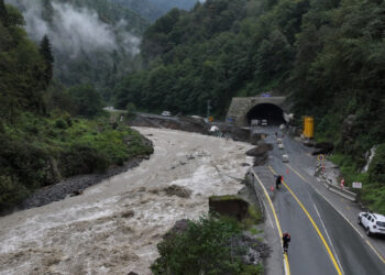 Bakanlıktan Rize İçin Acil Destek Adımı