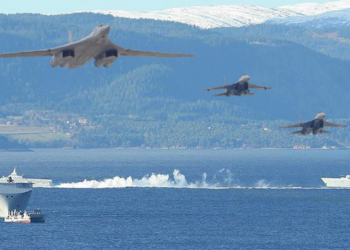 Baltık'ta Tehlikeli Karşılaşma: Rus Savaş Uçakları Alman Donanmasının Üstünde Uçtu!