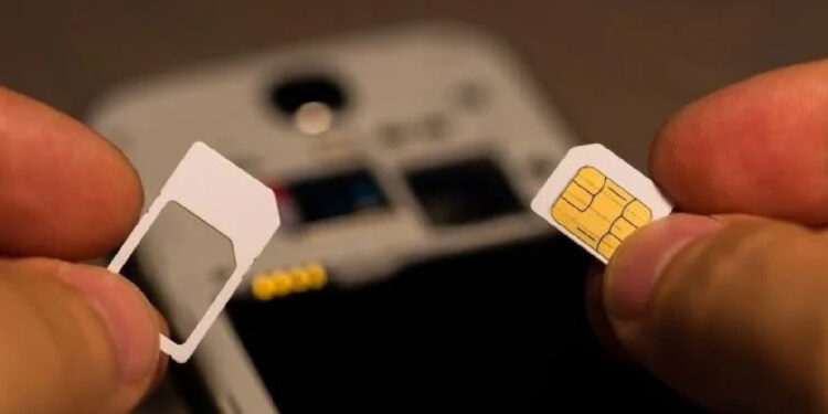 Cep Telefonlarında Köklü Değişim: Apple Dünyayı Salladı! iPhone İlk Kez Bu Özelliği Kaldırdı