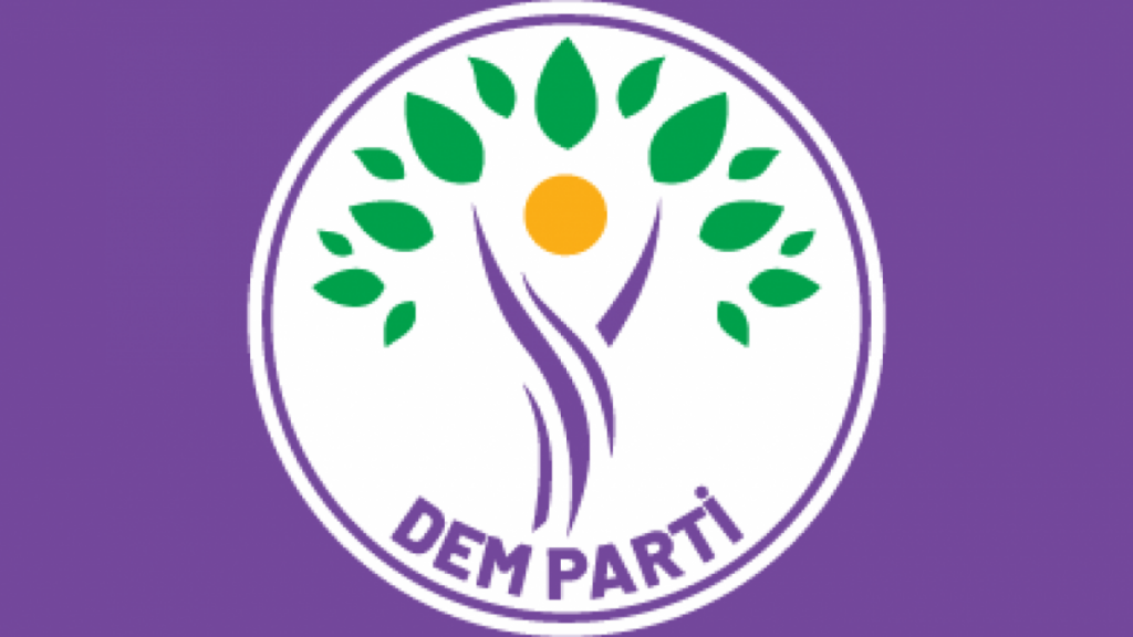 DEM Parti'den CHP il yönetiminin görevden alınmasına tepki