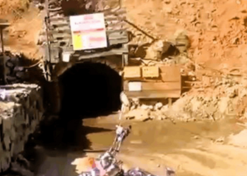 Denizli'de Krom Madeninde Göçük! 2 İşçiyi Kurtarma Çalışmaları Sürüyor