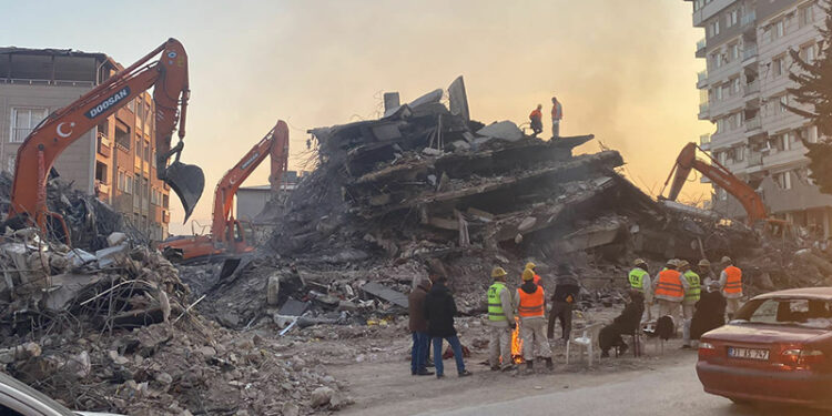 Depremi Allah yaptı, kusurum yok