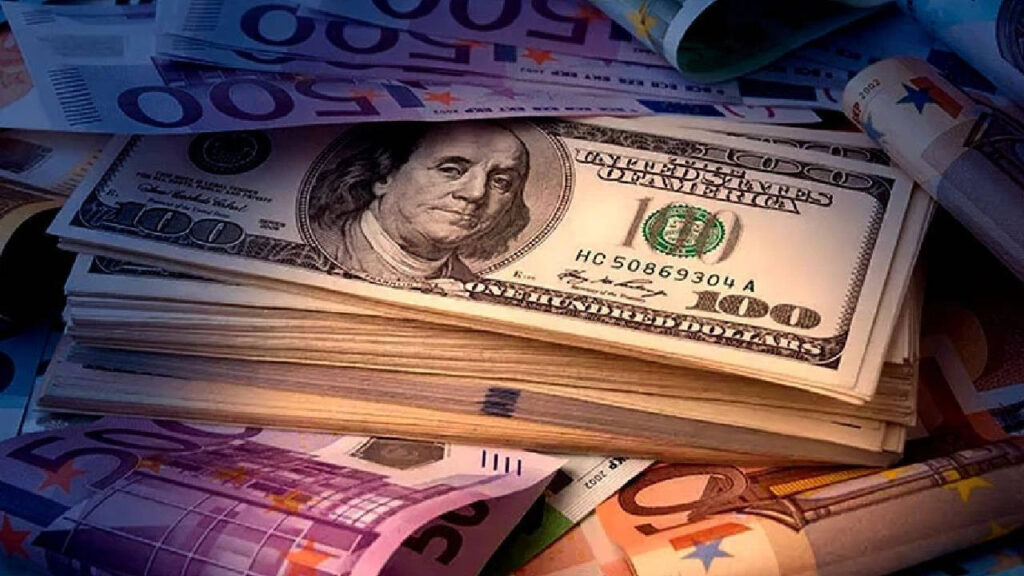 Dövizde Dengeler Değişiyor: Dolar Yükseliyor, Sterlin Geriliyor! İşte 3 Eylül 2025 Güncel Döviz Kurları