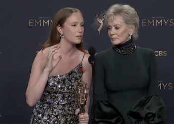 Emmy ödülü kazanan Yahudi aktrist Einbinder’den “Filistin’e özgürlük” çağrısı