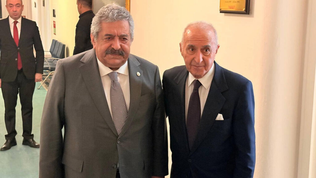 Eski CHP Lideri Hikmet Çetin'den Dikkat Çeken Bir Görüşme Daha