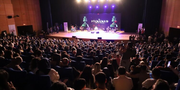 FilmAmed Belgesel Festivali ‘Jinwar’ gösterimiyle başladı
