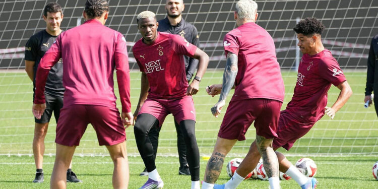 Galatasaray'ın Alanyaspor Kamp Kadrosu Belli Oldu! Taraftara 'Osimhen' Sürprizi