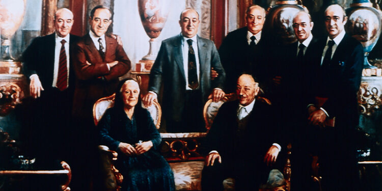 "Geçmişe saygı, bugüne güven, geleceğe inançla"