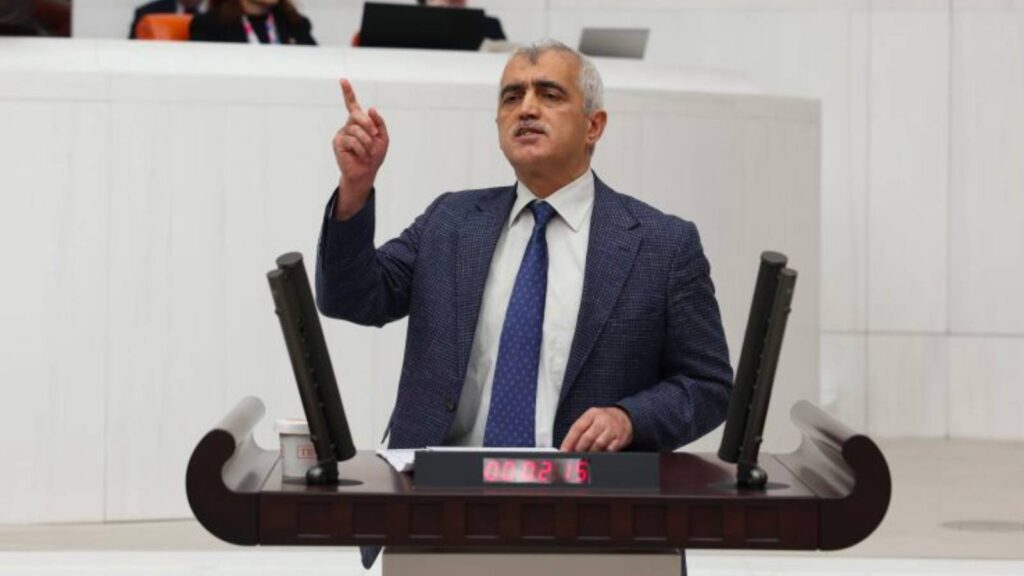 Hayatı karartılmış bir KHK'lı daha yaşamına son verdi!
