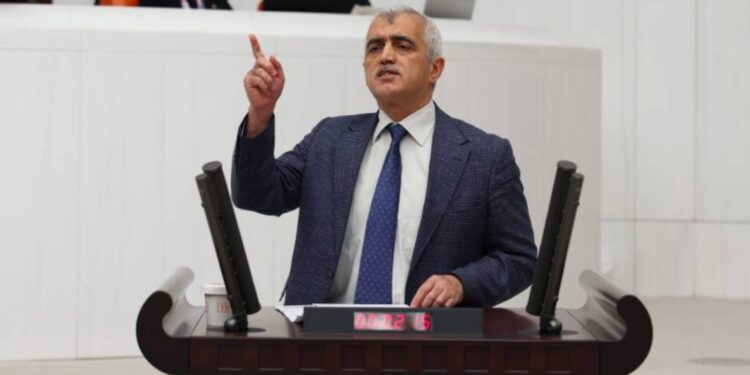 Hayatı karartılmış bir KHK'lı daha yaşamına son verdi!