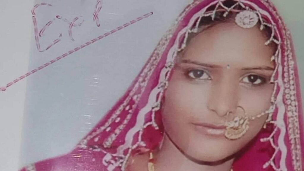 Hindistan’da ten rengi nedeniyle eşini diri diri yakan adama idam cezası