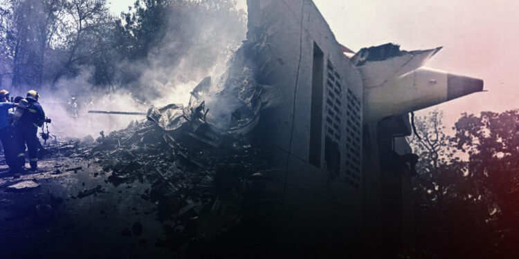 Hindistan'daki Uçak Kazasında 260 Kişi Ölmüştü.. Ailelerden Boeing ve Honeywell'e Dava