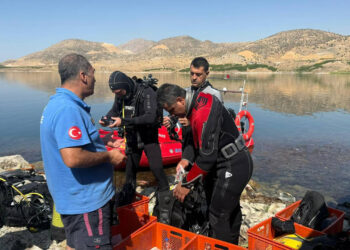 İki Gündür Haber Alınamıyordu, Cansız Bedeni Gölün 65 Metre Altında Bulundu