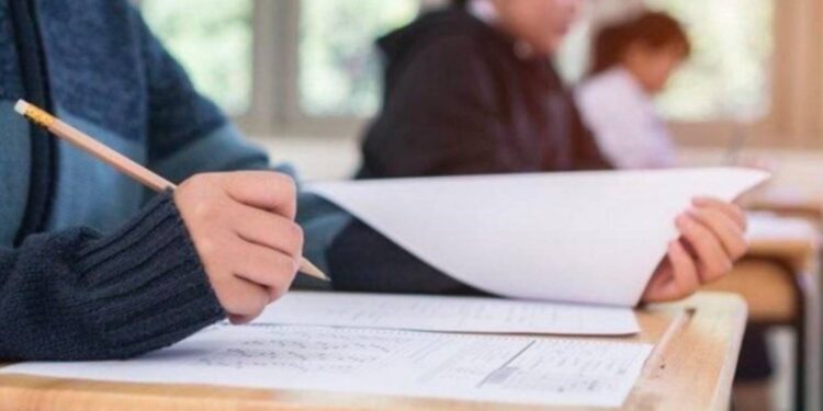 İstanbul'da bir özel okul, DEHB tanılı öğrencisinin ortaokul kaydını yapmadı