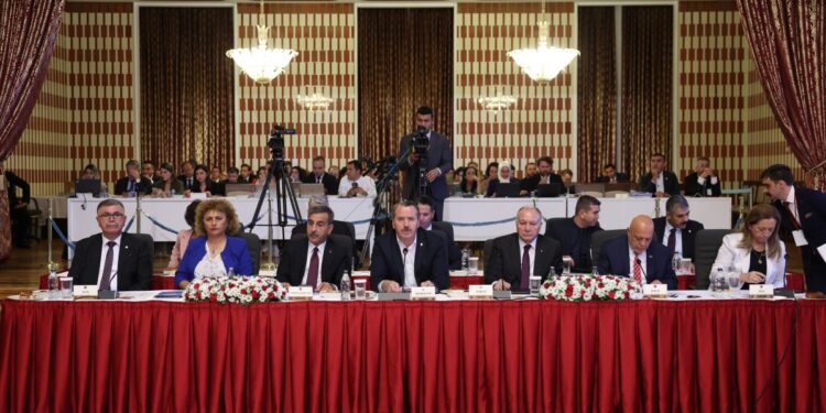 KESK, komisyona öneriler sundu