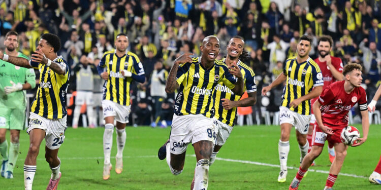 Kadıköy'de 3 Puan Fenerbahçe'nin