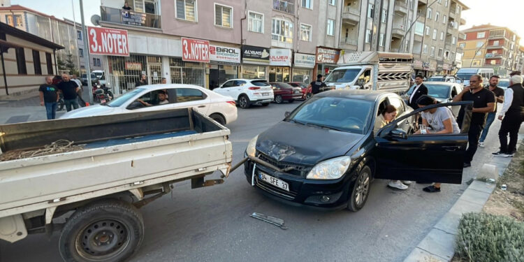 Karaman'da Zincirleme Kaza! 1 Yaralı