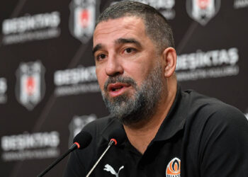 Kimse Bunu Beklemiyordu! Arda Turan Veda Etti