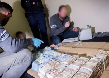 Marsilya-Milano ve İstanbul hattında milyonlarca euroluk kara para trafiği!