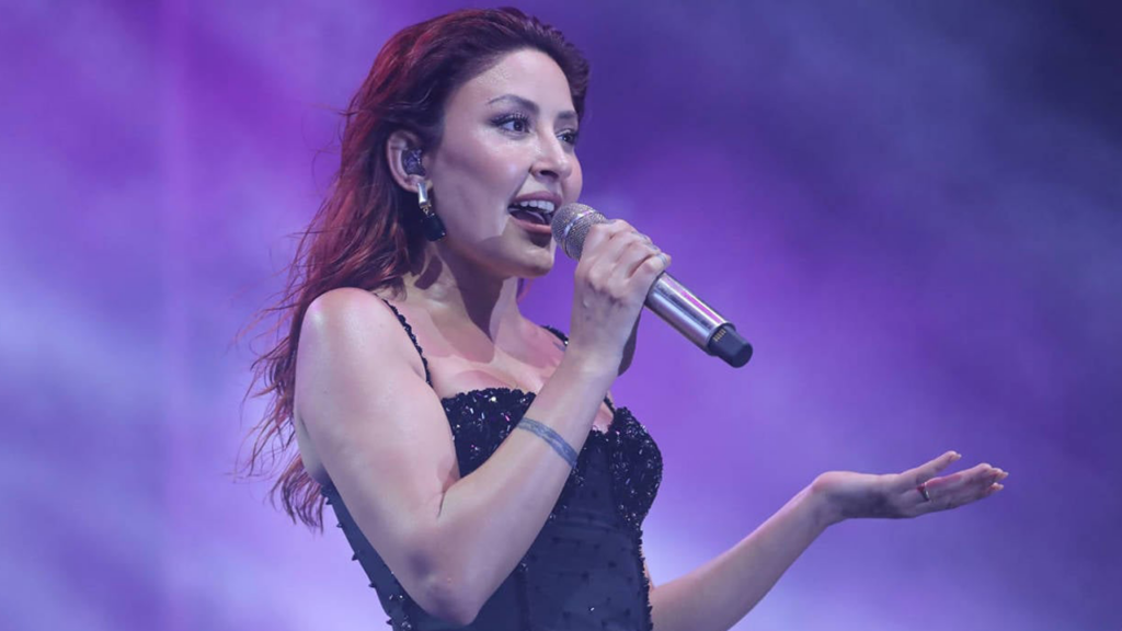 Melek Mosso’dan AKP'li Namlı’ya Yanıt: 'Canımın İstediğini Giyeceğim!'