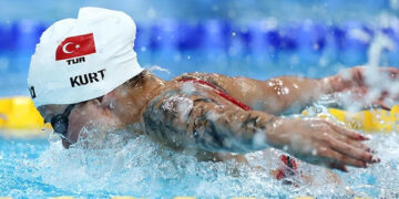 Milli Para Yüzücü Defne Kurt Tarih Yazdı! 5'inci Kez Dünya Şampiyonu Oldu