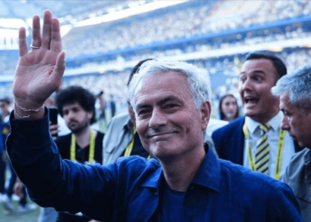 Mourinho'dan Fenerbahçe İçin Flaş Hamle