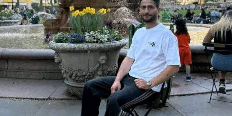 New York'ta Türk Bisiklet Taksi Sürücüsünün Şüpheli Ölümü: Gözaltında Hayatını Kaybetti, Arkadaşları İsyan Etti