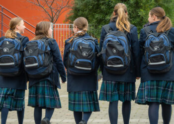 Ortalığı Ayağa Kaldıran Instagram Reklamı! Kız Çocuklarının Fotoğraflarını...