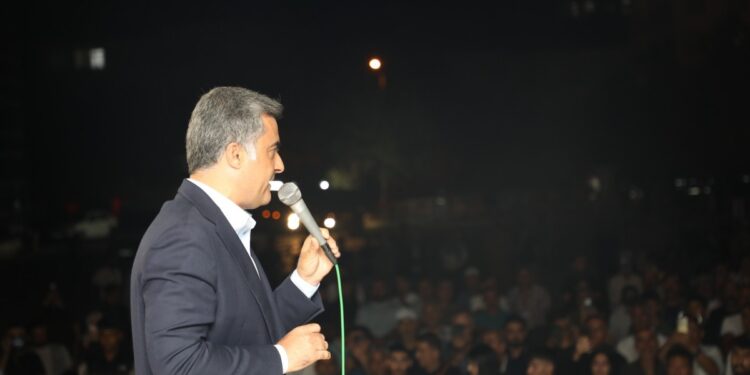 Qovanciyan’da barış şöleni: Onurlu ve özgür bir yaşamın eşiğindeyiz