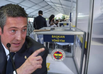 Seçime Damga Vuran Anlar! Ali Koç Sinirden Çıldırdı, Ekibine Fırçayı Basmış