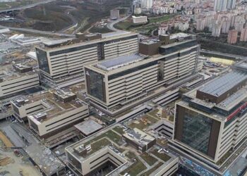 Şehir hastanelerinde tıbbi ekipmanlar eksik ve uygunsuz, randevu sistemindeki sorunlar giderilmedi