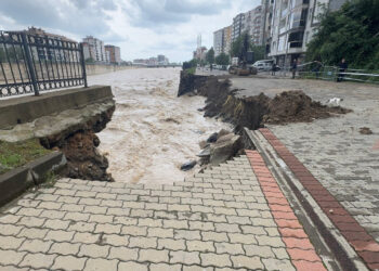 Sel ve Heyelan Kâbusu... AFAD’dan 4 İl için Kritik Uyarı!