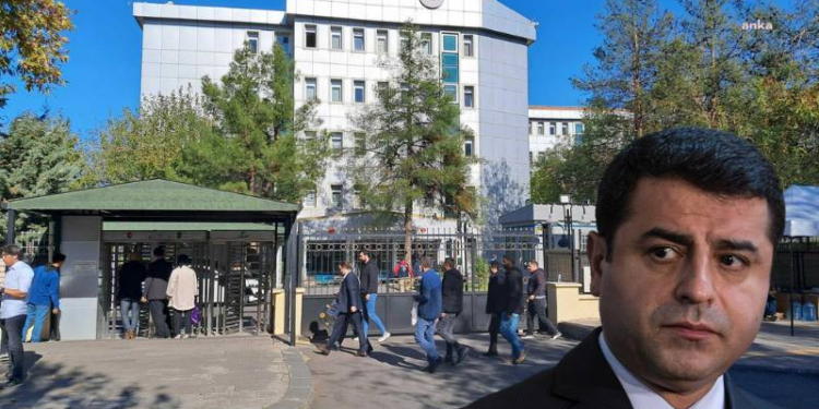 Selahattin Demirtaş’ın bazı konuşmaları nedeniyle Diyarbakır'da yargılanmasına başlandı