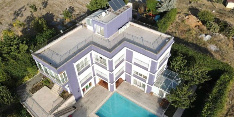 Şiddet ve istismarın belgelendiği İstanbul’daki özel bakım merkezi kapatıldı