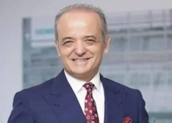 Siemens CEO'su Hüseyin Geliş, avukattan '2,6 milyonluk şantaj' iddiasıyla şikâyetçi oldu