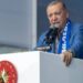 Siyasi problemlerin çözümü siyasetin içinde bulunmak durumunda