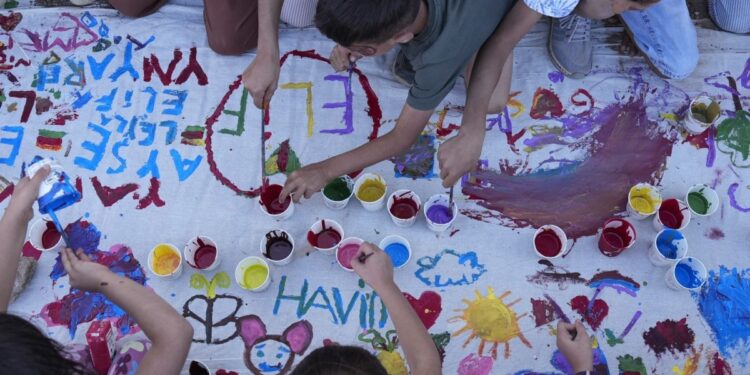 Surfest II konserle son buldu