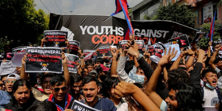 Z Kuşağı Ayaklandı, Nepal Yangın Yerine Döndü! Bilanço Ağırlaşıyor: 51 Ölü, 1300 Yaralı