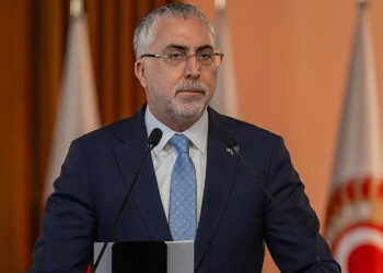 1 Yıl Beklenen Soruya Linkli Cevap: Bakan Işıkhan Kendi Sözünü Bile Açıklamadı