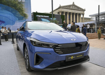 100 adet Togg Almanya'ya ihraç edildi