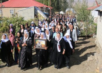 Korkmaz ve Demir’in taziyesine kitlesel ziyaret