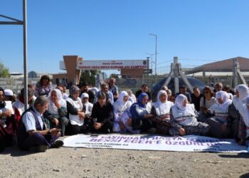 Tahliye edilen Bese Ecer hastaneye kaldırıldı