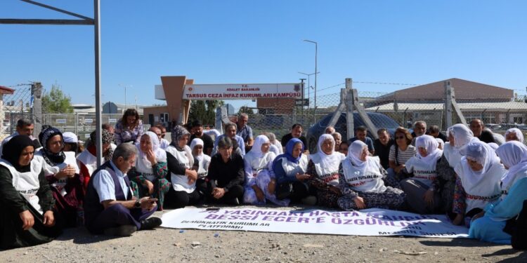 Tahliye edilen Bese Ecer hastaneye kaldırıldı