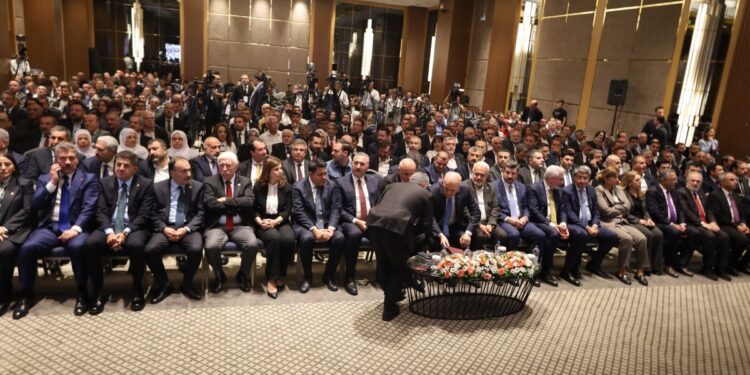 Kurtulmuş’un Amed ziyareti sürüyor: Halkın iradesi esas alınmalı