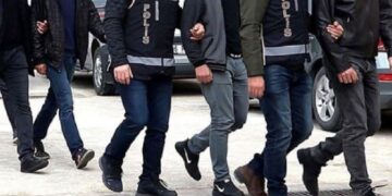 Amed ve İstanbul’da 8 genç tutuklandı