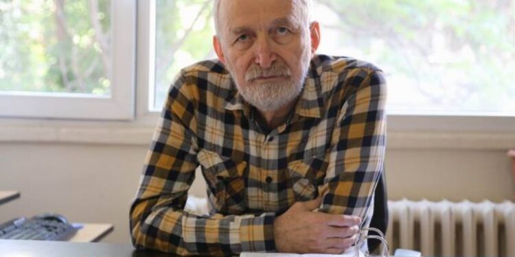 Gazeteci Aykol’un gün içerisinde uyandırılması bekleniyor