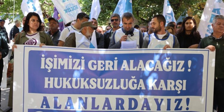 Dêrsim’de KHK eylemi: İhraçlar görevlerine iade edilsin