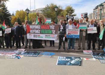 ‘Trump’un barışı, Filistin halkını teslim almayı hedefliyor’